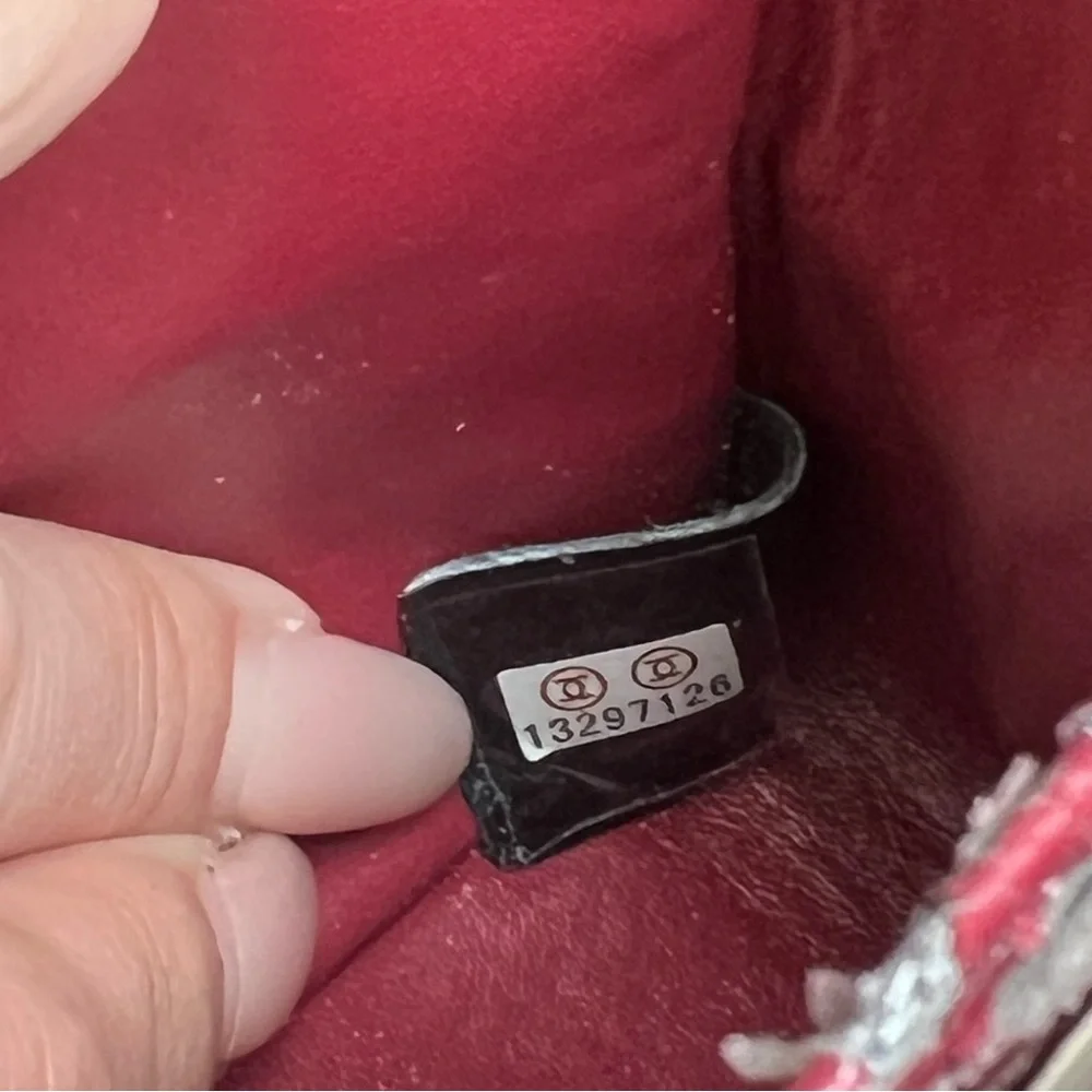 Rare CHANEL Casino Charm Black Quilted Bag with Gold Chain - Picture 16 of 16